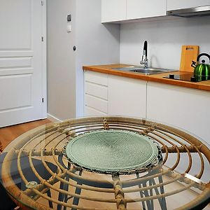 Hugo Eden Apartments